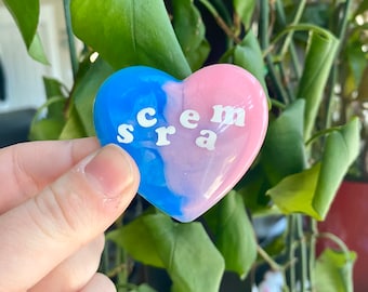 Scream Heart Shape Resin Magnet / Adorable Colorful Magnet / Funky Fridge Decor / Cute Fun Magnet