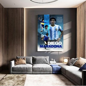 Póster digital de Diego Maradona / Arte mural imprimible en PDF de leyenda del fútbol / Decoración de héroe del fútbol Golden Boy / Descarga instantánea en tamaños A1-A5
