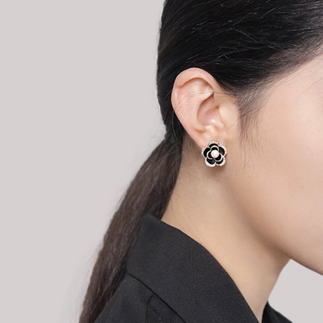 Stella + Gemma Earrings - Flower Petal Black With Hook main image 1