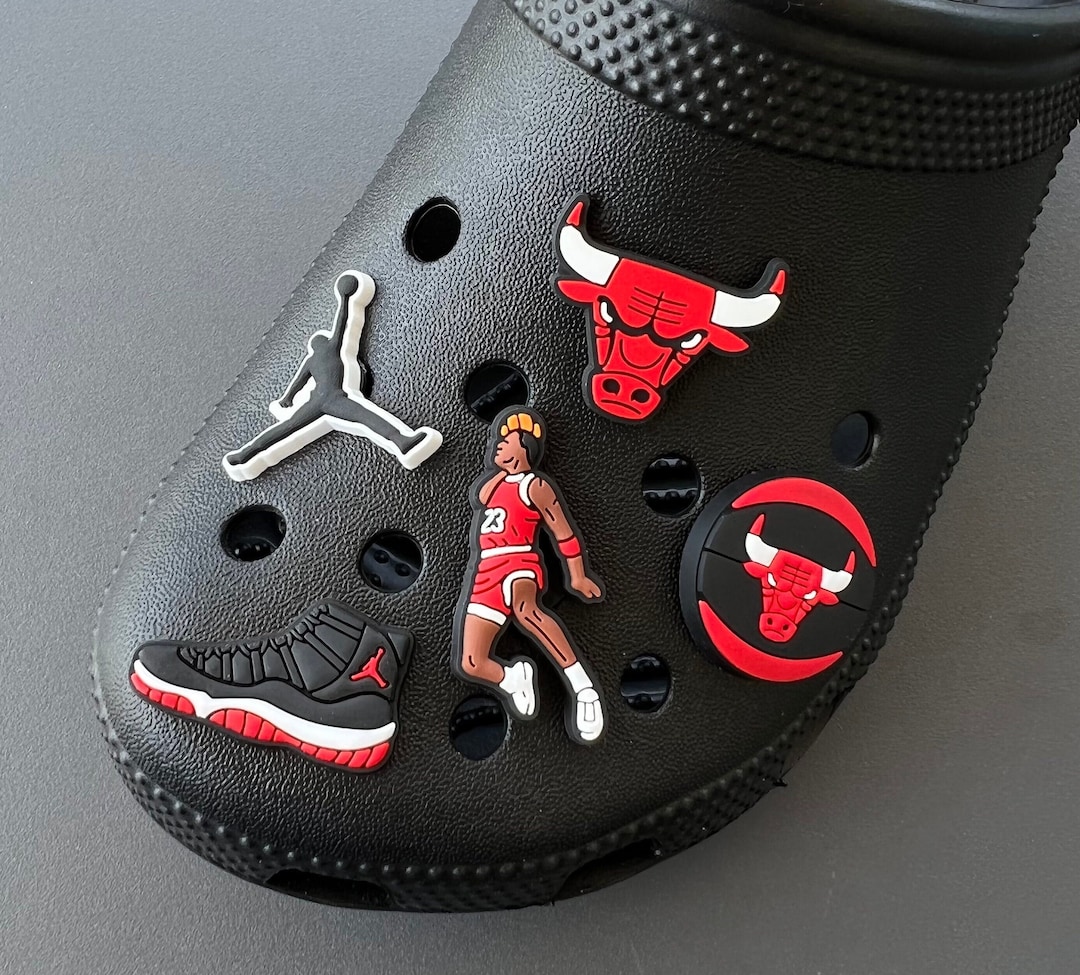 croc charms nike