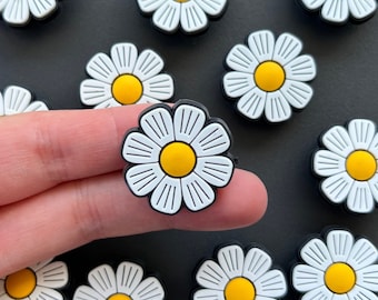 Daisy Flower Shoe Charms, Flower Shoe Charms, Cute Shoe Charms, Shoe Charms for Clogs, Gift for her, Kids Shoe Charms - Gift for Girls
