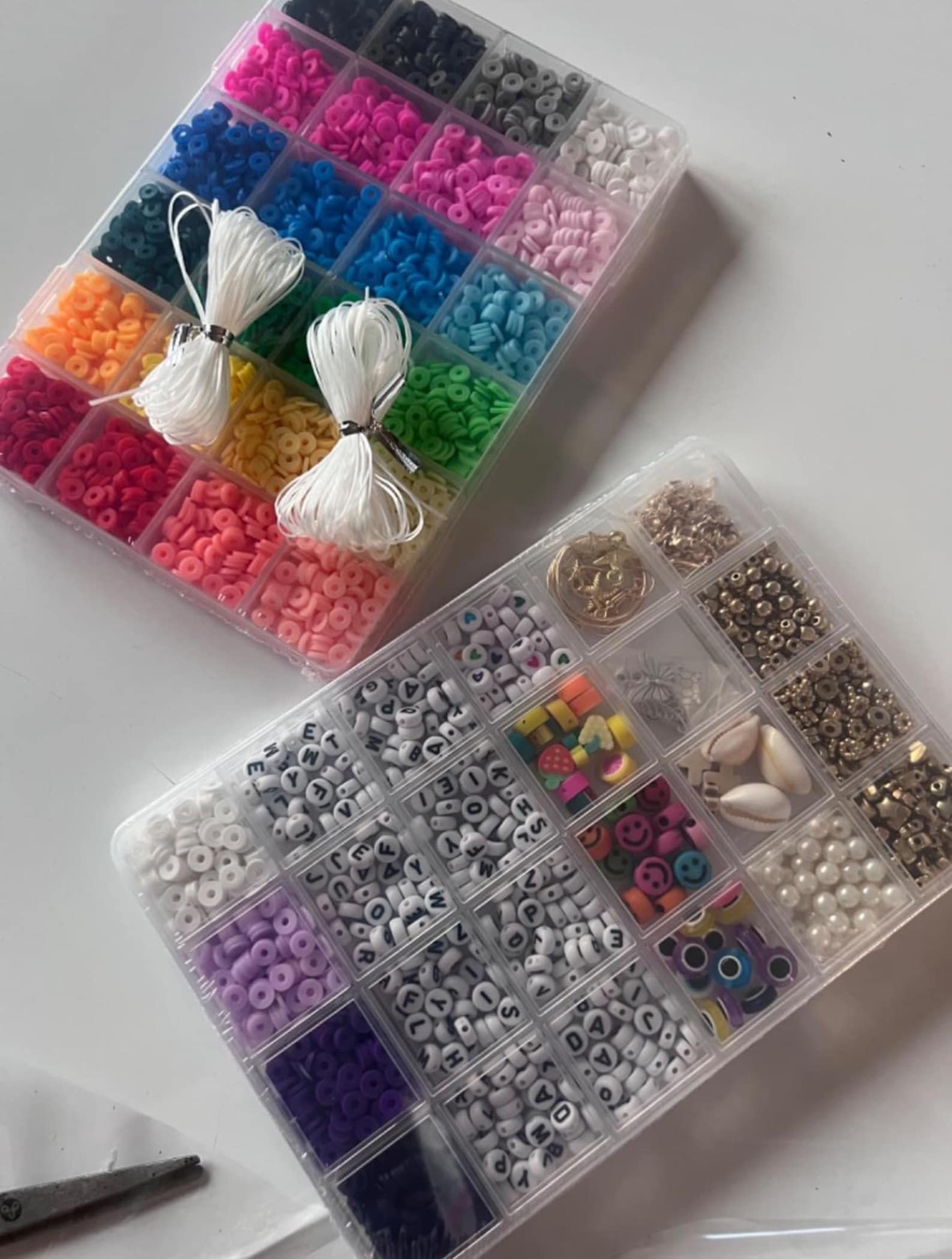 Bracelets Kit, 28 Colors Clay Beads Bracelet Making Kit Polymer Heishi ...