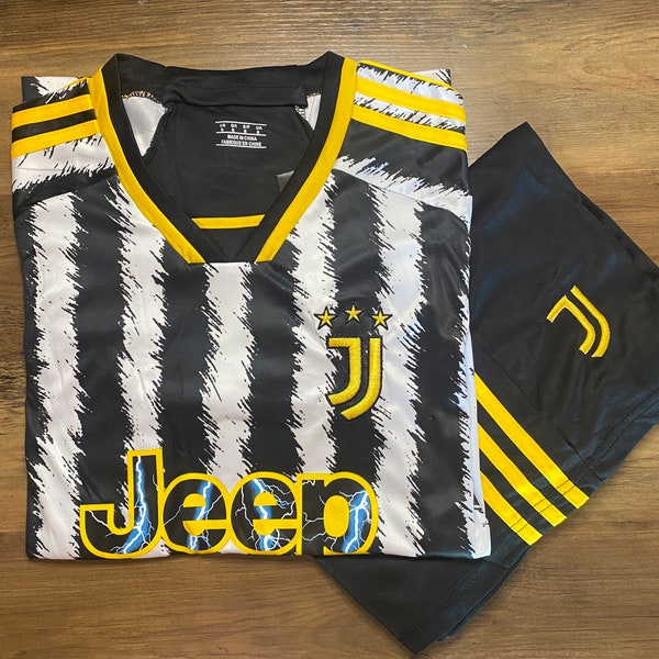 Juventus home 23-24, Jersey and Short Juventes White and Black 23