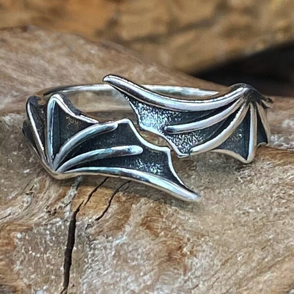 Bat Ring - Etsy