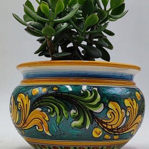 Handcrafted Caltagirone Ceramic Vase Holder – Hand-Painted Italian Pottery – Sicilian Decor – Majolica Flower Vase