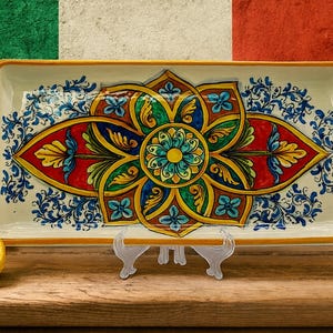 Vassoio in ceramica di Caltagirone fatto a mano: vivace vassoio da portata italiano (39 x 21 cm)