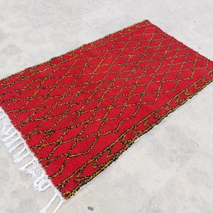 UNIQUE RED RUGS, Art Rug for Bedroom, Berber Moroccan Furniture, Luxury Red Moroccan Rug, Red Geometric Rug for Home Decor ,Great Gifts.