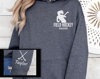 Felpa con cappuccio personalizzata per mamma di giocatore di hockey su prato, Felpa con cappuccio personalizzata per mamma di giocatore di hockey su prato, Regalo per mamma di giocatore di hockey su prato, Maglietta per genitori di giocatore di hockey su prato, Giocatore di hockey su prato