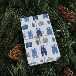 Blue Jean Baby cadeaupapier, denim babyshower inpakpapier, blue jean babystrooisel, blue jean babyshower, blue jean baby onderweg afbeelding 4