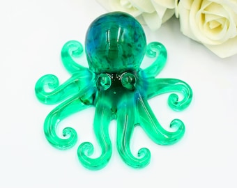 Figura de pulpo de resina verde agua hecha a mano: Decoración de vida marina