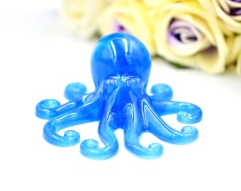 Figura de pulpo de resina artesanal: decoración de vida marina azul profundo