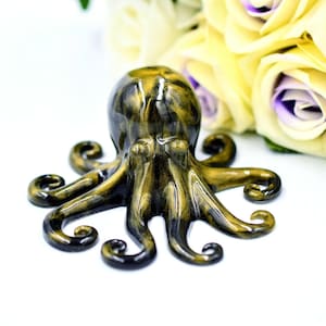 Handcrafted Black & Gold Octopus Figurine: Shimmering Resin Nautical Decor
