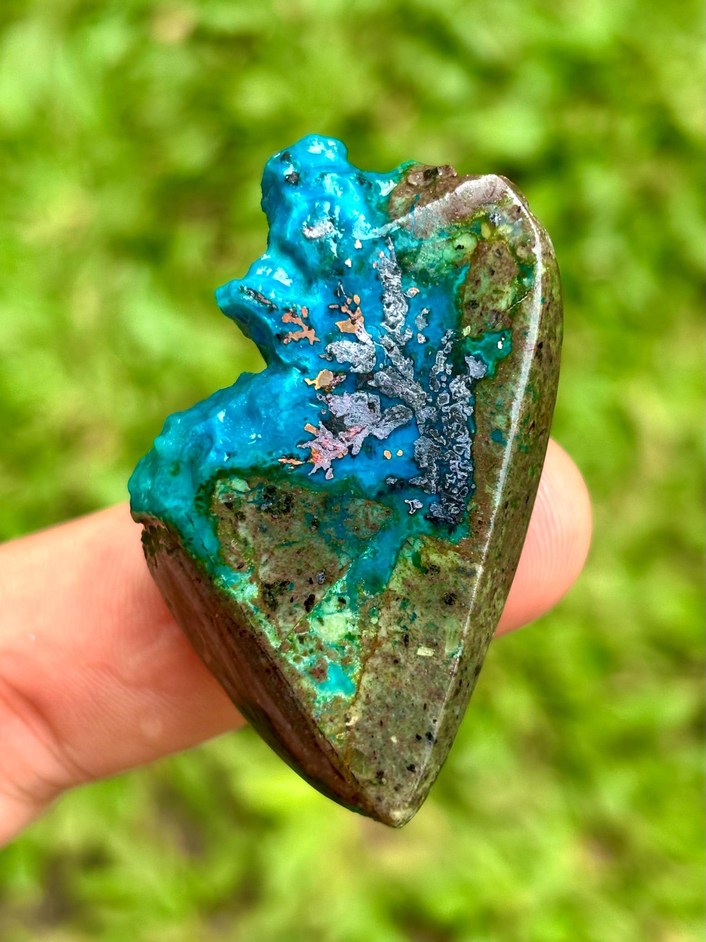 Stunning Free Form Blue Chrysocolla With Native Copper – Natural