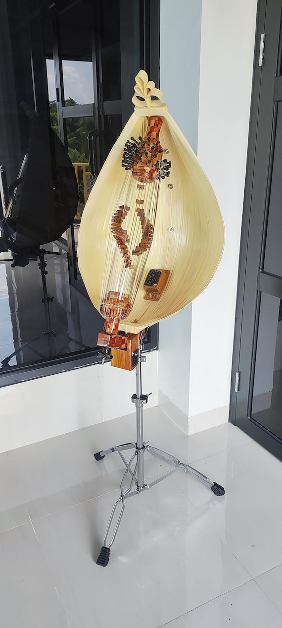 ルビック・ササンド・チューブハープ、インドネシアの透明な電子楽器