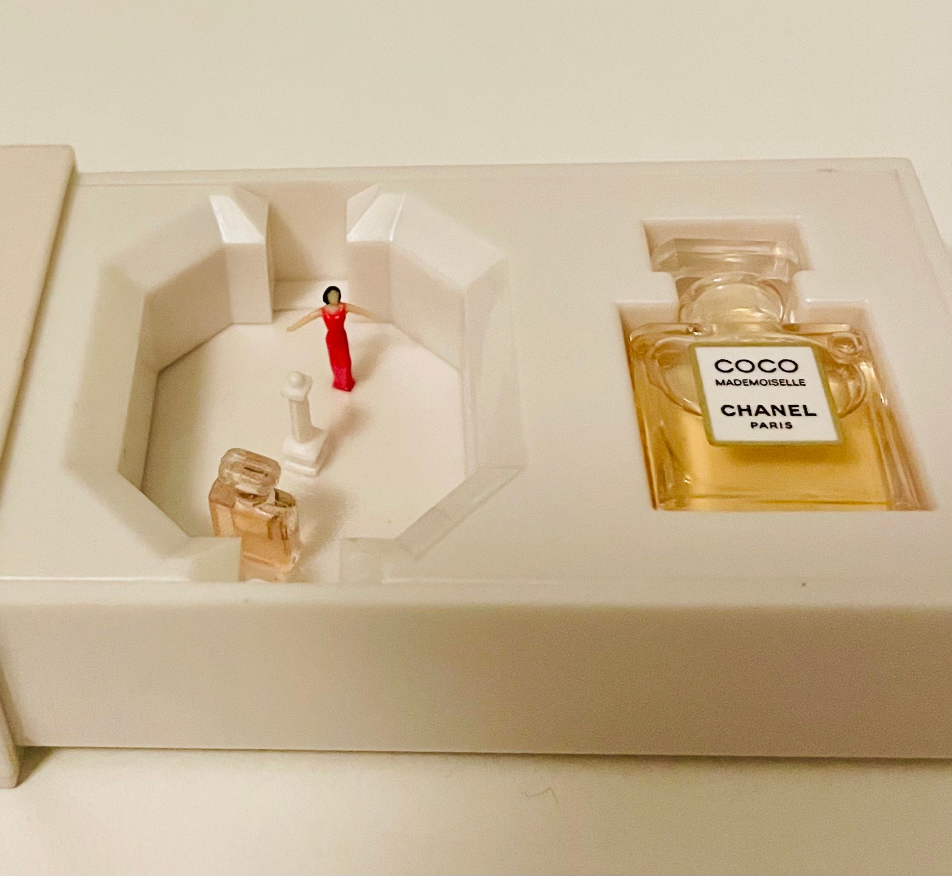 Rare CHANEL Music Box – Coco Mademoiselle Perfume Sample