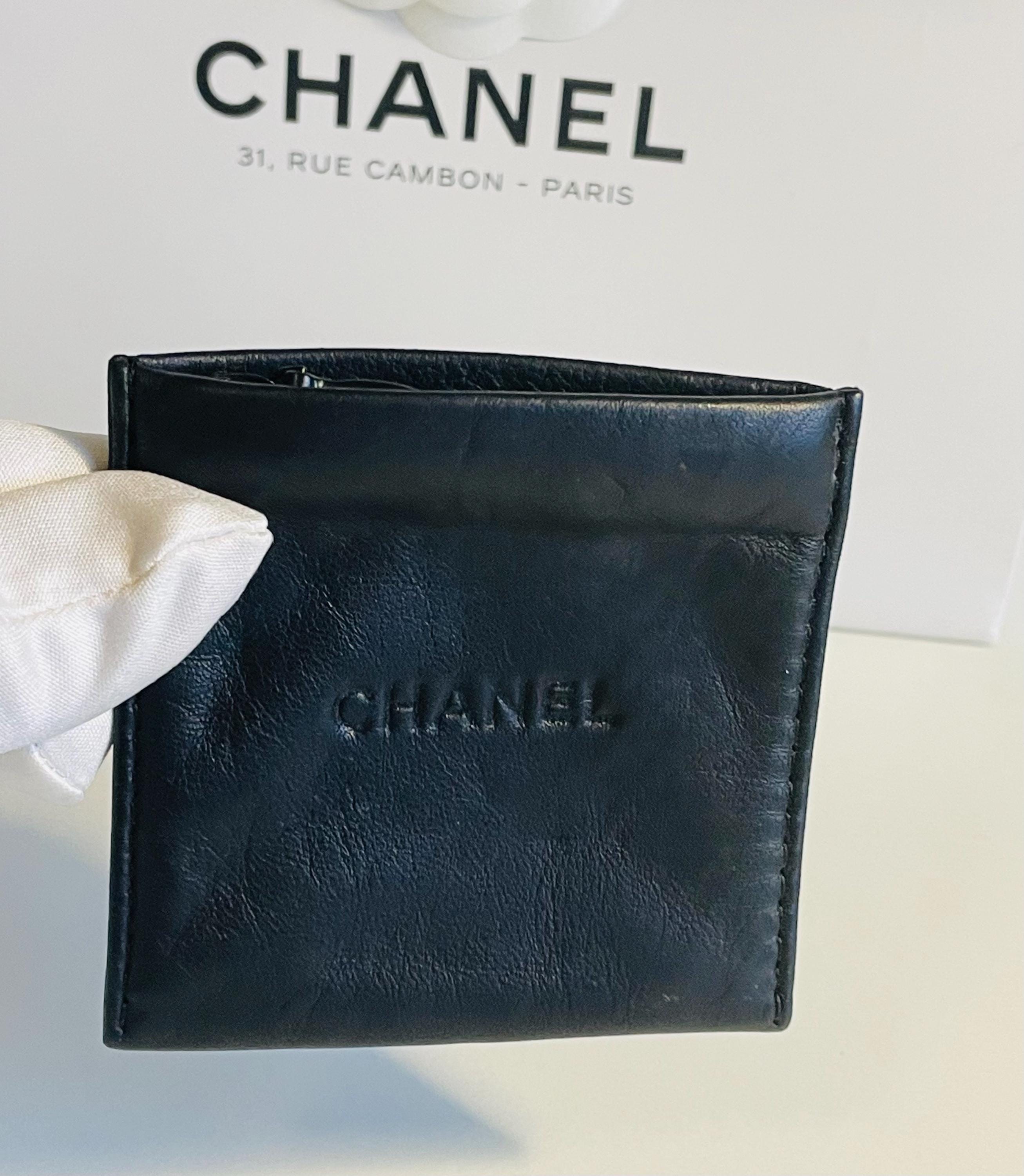 Vintage CHANEL Black Leather Jewelry Pouch – Zipper Closure – Rare