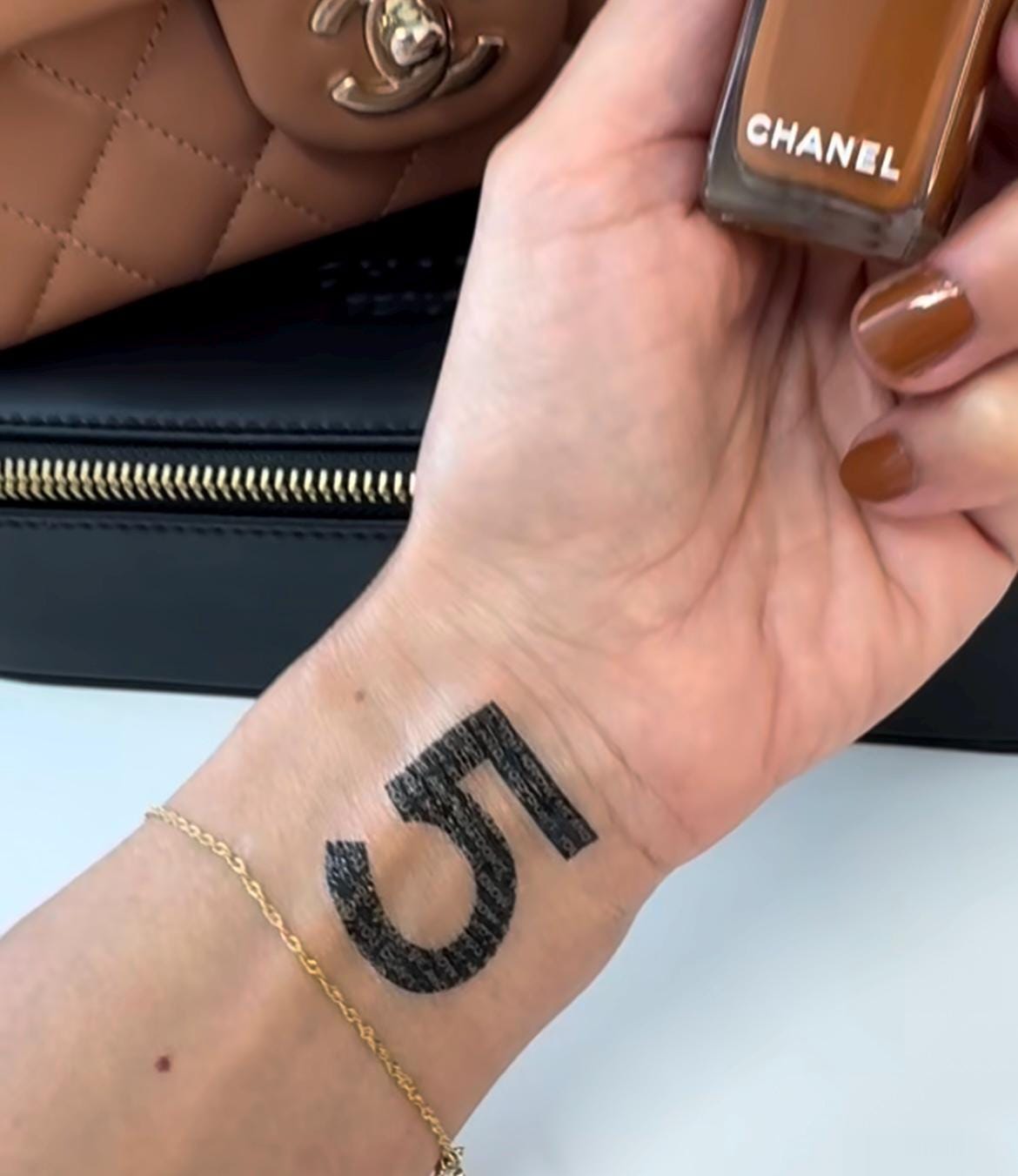 CHANEL シャネル　タトゥーシール　5枚セット 楽天市場】CHANEL シャネル タトゥードゥシール タトゥーシール 5枚