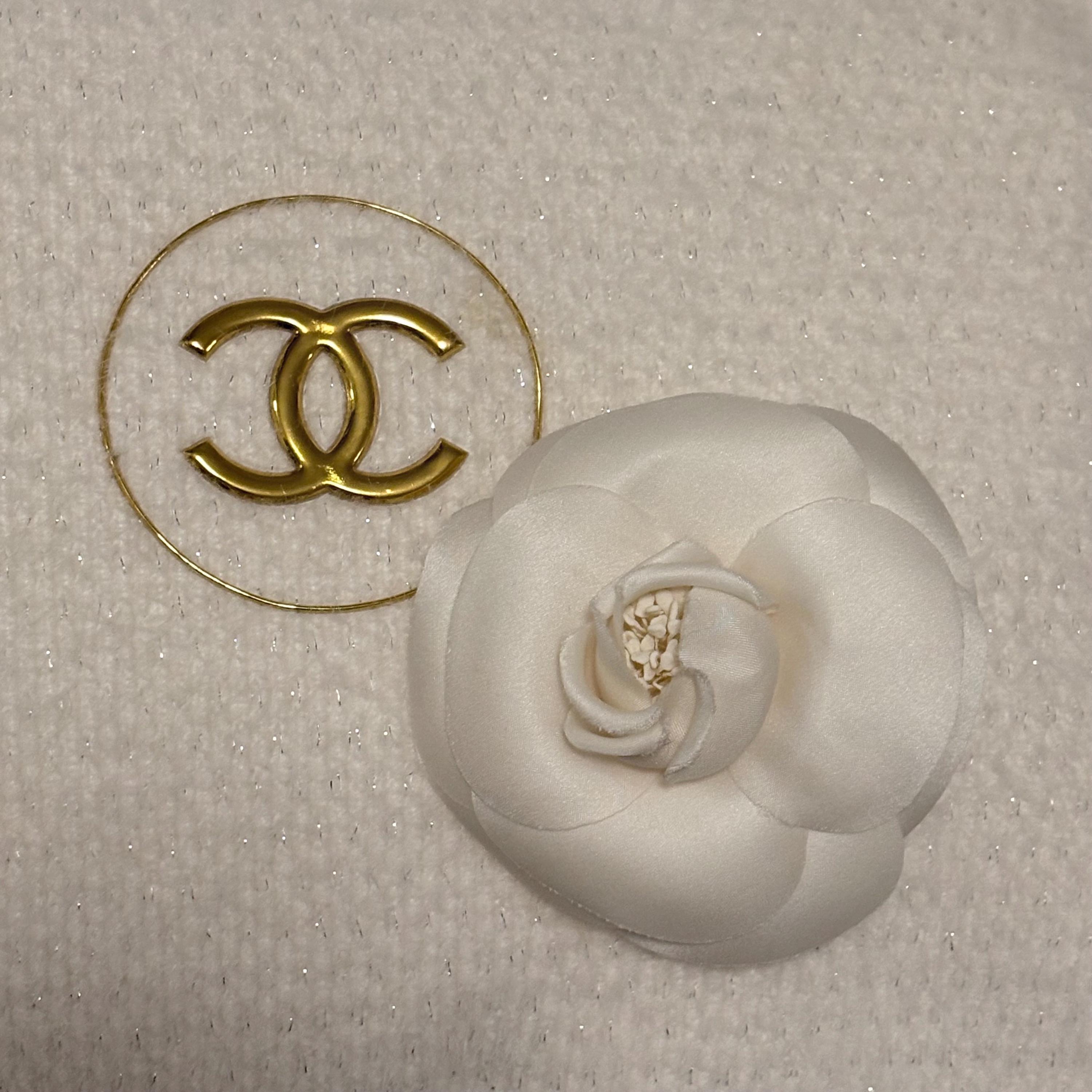 Chanel White Camellia Brooch Bridal Silk Flower Pin With Box