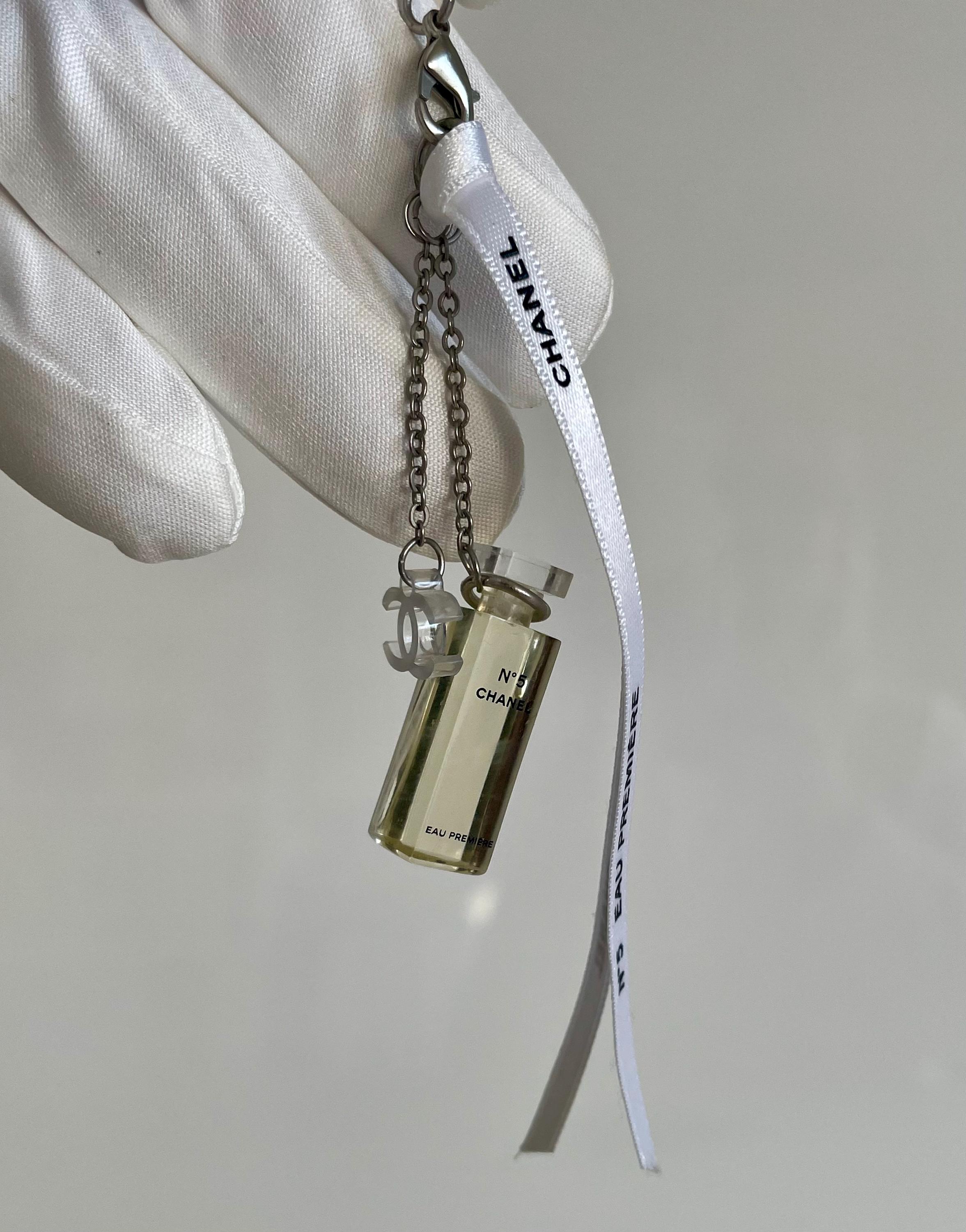 Authentic Chanel Key Chain, No 5 L'eau Première, Miniature