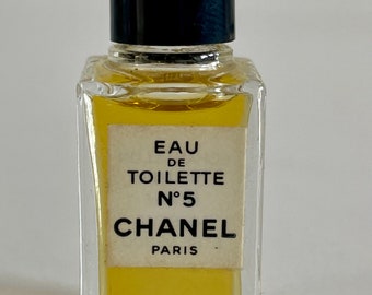 Chanel No 5 Eau de Toilette Miniature Perfume, 4 ml, Vintage, authentic