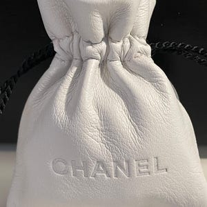 Authentic CHANEL White Leather Jewelry Pouch – Embossed Logo – Vintage Storage Bag – Single or Set