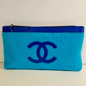 Rare CHANEL Beauté VIP Pouch – Turquoise Terrycloth & Patent Trim – Vintage Cosmetic Bag