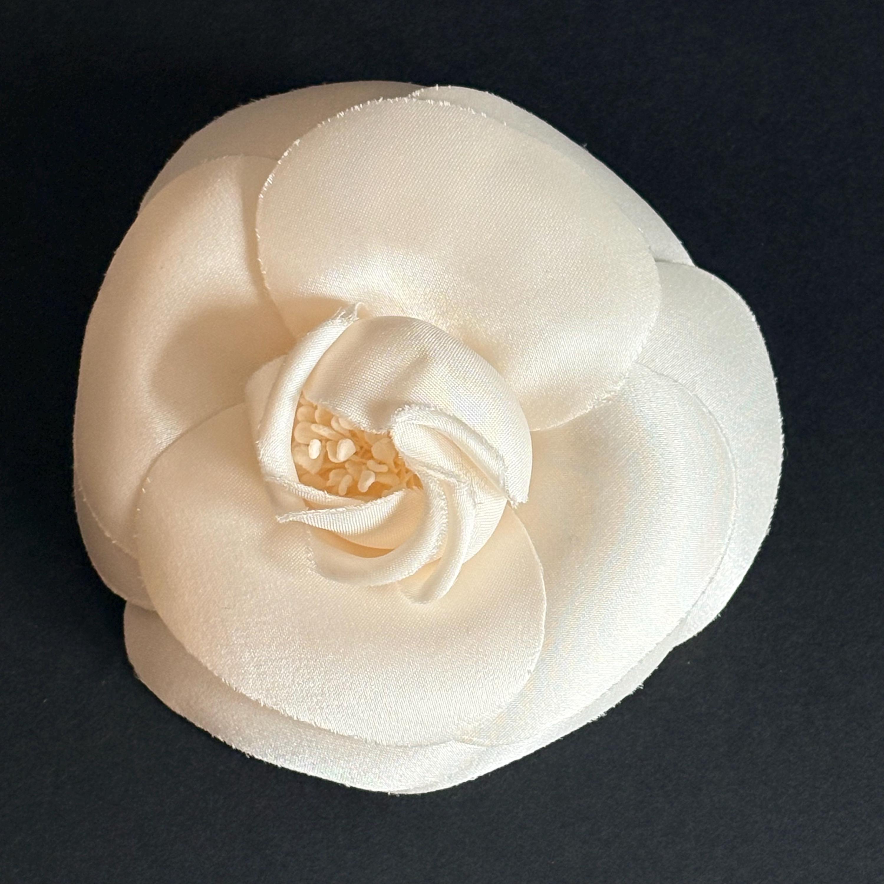 Chanel White Camellia Brooch Bridal Silk Flower Pin With Box
