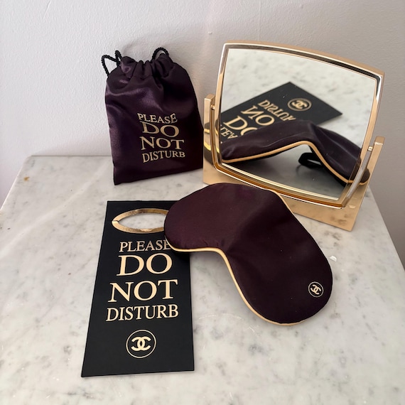 CHANELアイマスク ブラックシルクPlease Do Not Disturb Chanel Silk Sleep Mask Set Black Gold CC Coco Mademoiselle L'eau