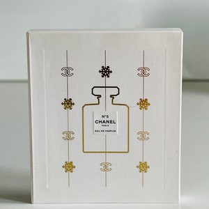 Profumo Chanel No 5 Eau de Parfum Miniature in un'esclusiva confezione regalo Vintage Miniature