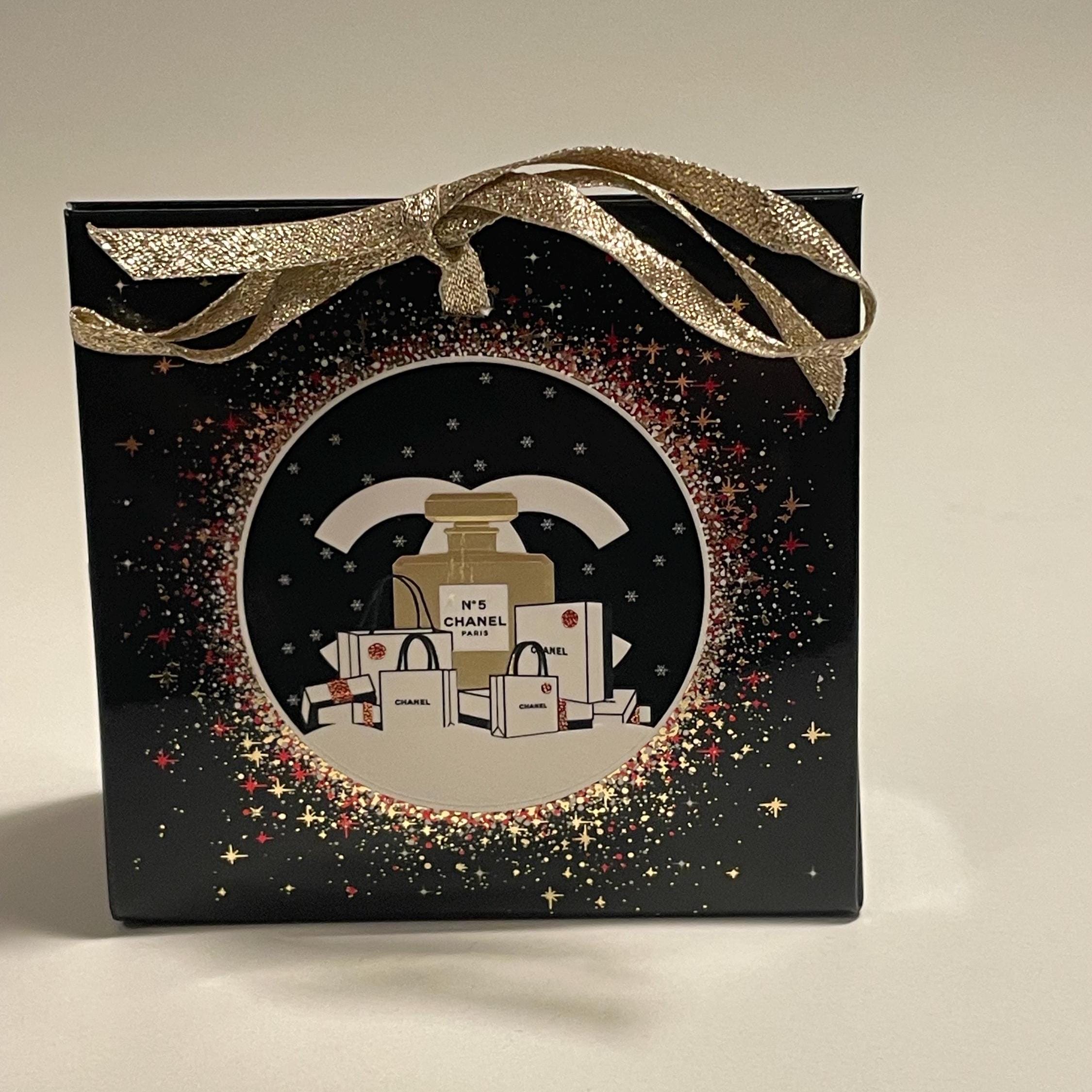 CHANEL 顧客用　ギフト　フィギュア　ミニノート CHANEL 顧客用 ギフト フィギュア ミニノート 【公式通販】