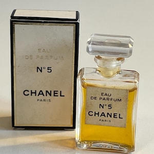 Chanel No 5 Eau de Parfum Miniature Perfume, 4 ml, Vintage, authentic