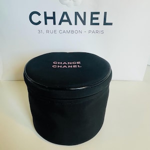 Chanel Chance Schwarzer runder Waschtisch, Vintage, Reisen mit Stil, CC-Logo, authentisch