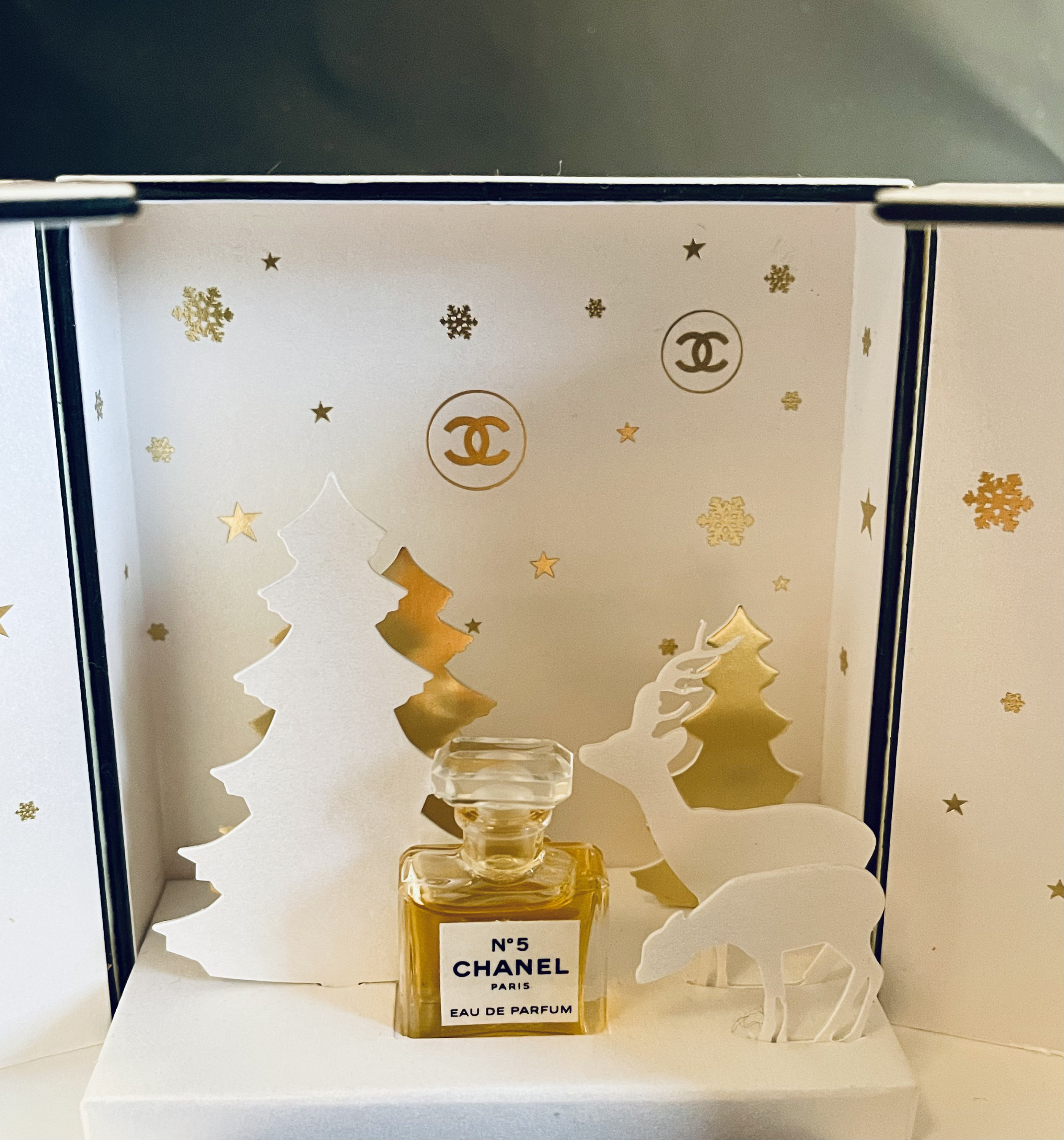 CHANEL N°5 Eau de Parfum ギフトボックス Chanel No 5 Christmas Box, Edp Miniature Perfume With Trees