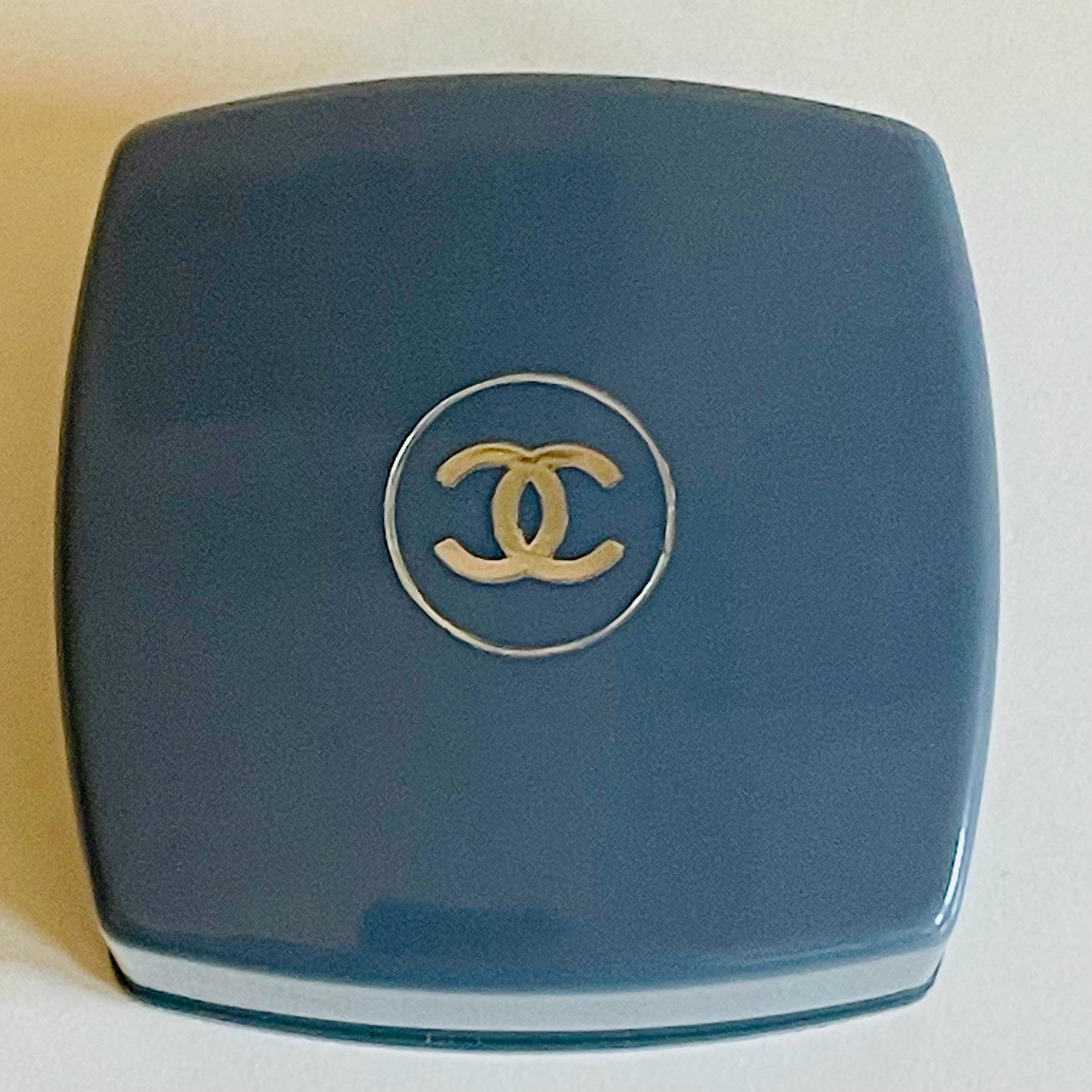 Vintage CHANEL Antaeus Soap in Original Travel Case – 1980s Collectible – Rare Men’s Fragrance Item