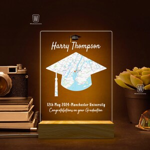 Veilleuse de carte du campus personnalisée, veilleuse LED de carte de l'université personnalisée, plaque acrylique de carte de l'université, cadeau de remise des diplômes pour la promotion 2025
