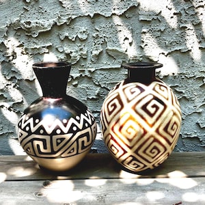 Choose Vtg Chulucanas Peru Pottery Vase Large Signed Luis Salas, 2004