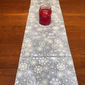 Christmas Table Runner Red Holly Silver Snowflakes Sparkles