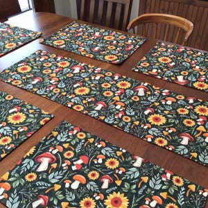 Placemat Mushrooms Sunflowers Ferns Nature Botanical Garden Kitchen Table Runner Decor