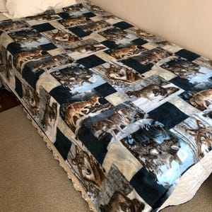 Wildlife Blankets Deer Moose Wolf Large Throws Cabin Woodland Double Sided Blanket image 6