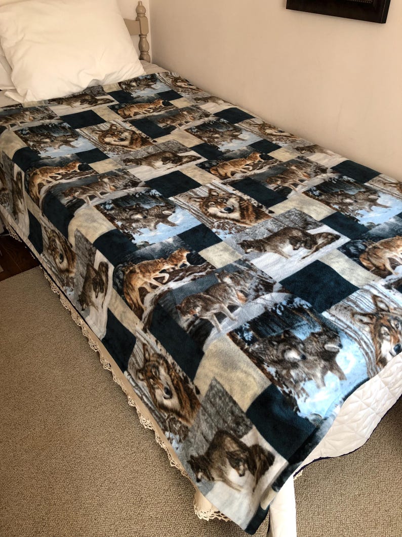 Wildlife Blankets Deer Moose Wolf Large Throws Cabin Woodland Double Sided Blanket image 6