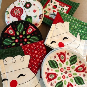 Christmas Hot Pad Kerstman Kerstversiering 2-laags katoenen vulling gewatteerd omkeerbaar Groen Rode Print Kaars Onderzetter Pannenlap