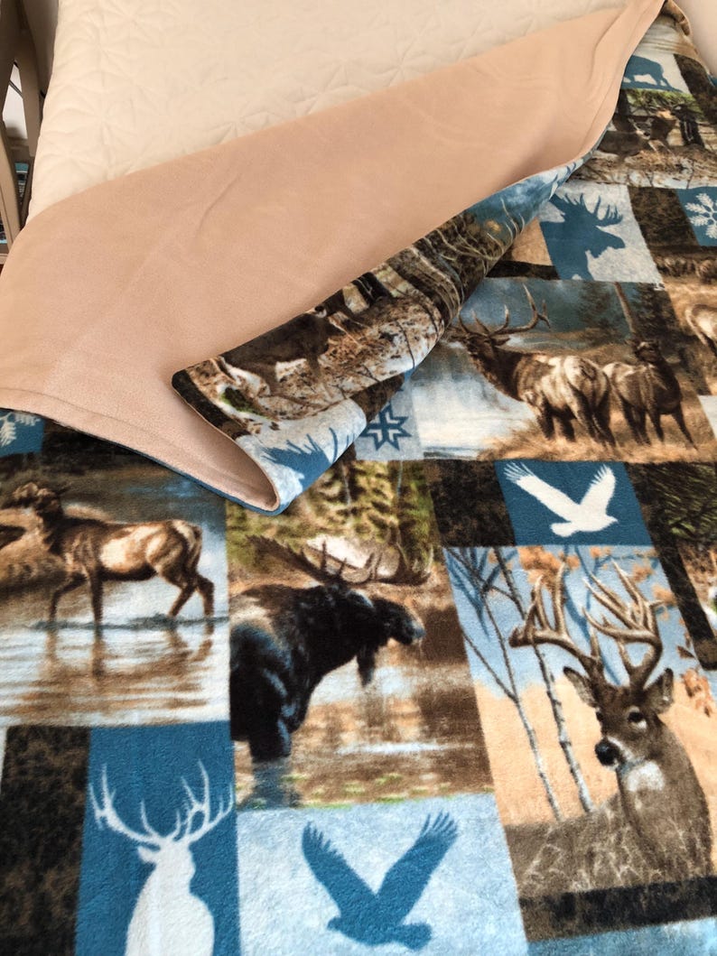 Wildlife Blankets Deer Moose Wolf Large Throws Cabin Woodland Double Sided Blanket image 9