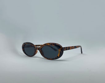Polarized Retro Oval Sunglasses Slim Narrow Frame Vintage Style Frienda 12 Pieces Vintage Oval Sunglasses Retro Slender  main image 4