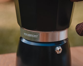 Mokanificent 3 Cup Moka Pot