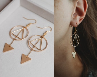 Orecchini geometrici placcati oro 18 carati, pendente a triangolo retrò