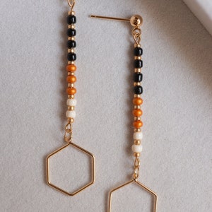 Pendientes colgantes hexagonales de cuentas de semillas de latón chapado en oro