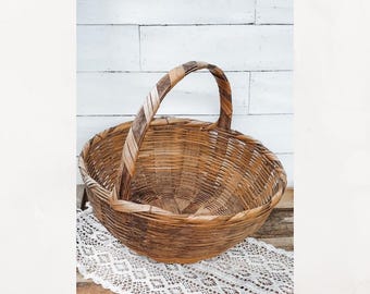 Antique Hand Woven Wicker Basket: Large Primitive Basket.  Round brown  basket with handle.