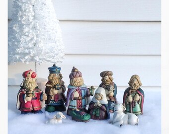 1995 porcelain tabletop nativity set.  9 pc..  Mary Joseph baby Jesus. Hand painted nativity set.   Christmas decoration. Holiday decor.