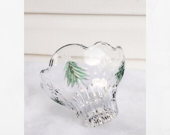 Mikasa footed crystal bowl.  Etched tree/stars.  Christmas candy bowl.  Christmas dipping bowl.  Mikasa Christmas glass.