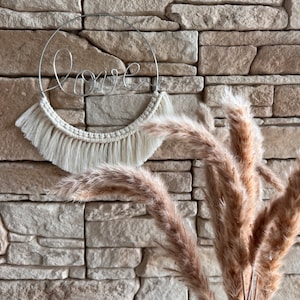 Customizable macramé wall decoration - macramé crown